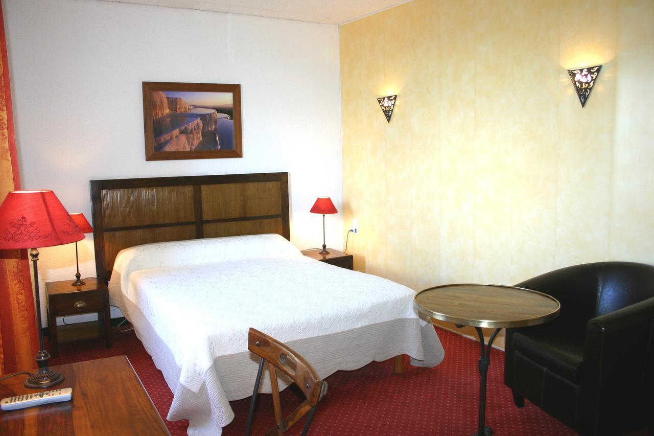 Le Ponant Otel Pradelles Dış mekan fotoğraf